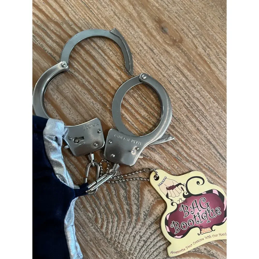 Halloween Costume Accessory Police Officer Badge Purse Handcuffs